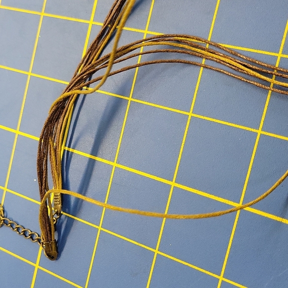 Animal Print Browns Multi Strand Pleather 18" Necklace & Earrings - Picture 4 of 4